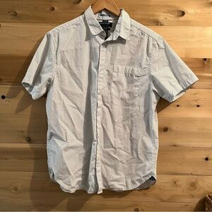 Denim & Flower by Ricky Singh slim fit button down short sleeve shirt